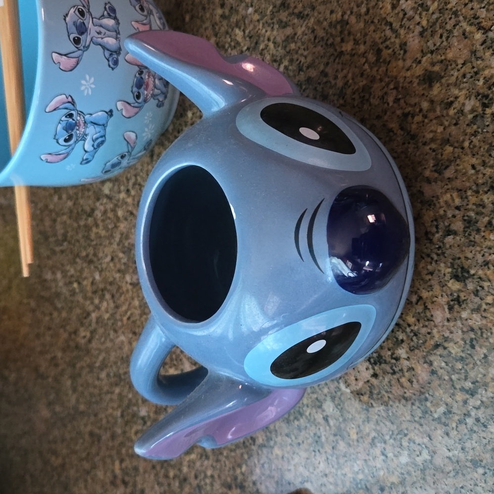 Disney Bundle - Picture 4 of 9